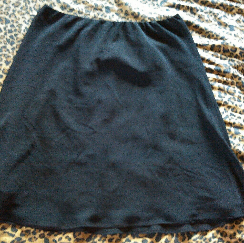 Size 14 George black lined skirt